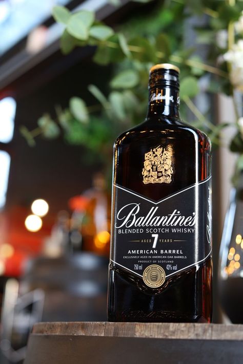 Ballantine’s 7 American Barrel is distilled by blending single malts and single-grain Scotch whiskies that are aged in oak casks for a minimum of seven years, before being finished in charred American barrels, sourced from Kentucky. @ballantinesscotchwhisky #Prestige #Ballantines #Ballantines7 #StayTrue #Whiskey Ballantines Whisky, Whisky Sour, Toffee Apple, Good Whiskey, Blended Scotch Whisky, American Whiskey, Angostura Bitters, Scotch Whiskey, Highball Glass