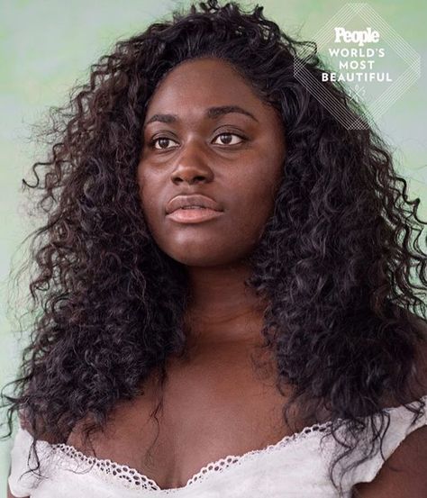 77 Likes, 1 Comments - enjoy the melanin. (@usdarkskins) on Instagram: “This photo of Danielle, @daniebb3 , is simply breathtaking. She is absolutely beautiful. ” 100 Faces, Amandla Stenberg, Danielle Brooks, Draw Faces, Natural Hairstyle, Women Issues, Stage Makeup, Full Face Makeup, Orange Is The New Black