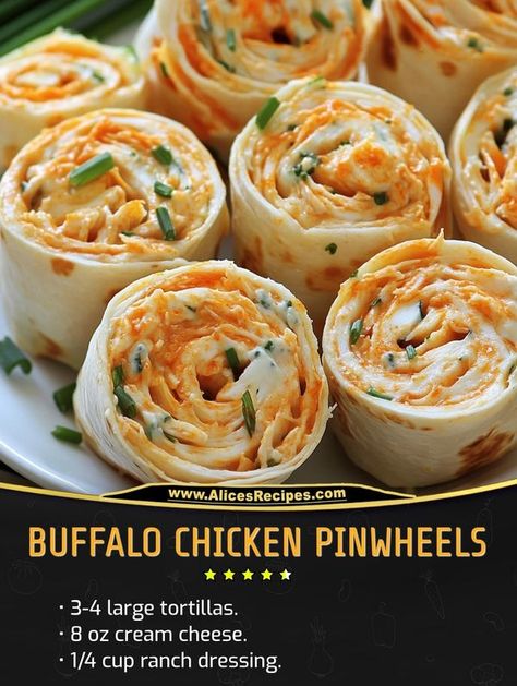 Daily Easy Recipes | Buffalo Chicken Pinwheels | Facebook Buffalo Chicken Pinwheels Easy, Buffalo Chicken Cream Cheese, Buffalo Chicken Cups, Recipes Buffalo Chicken, Buffalo Chicken Roll Up, Chicken Cups, Buffalo Chicken Pinwheels, Buffalo Chicken Rolls, Chicken Cream Cheese