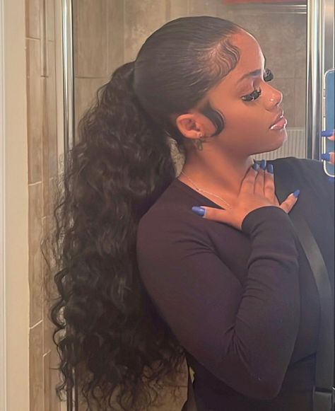 No Part Curly Ponytail, Slik Ponytail Styles Black Women, Wavy Ponytail Black Women, Curly Ponytail Black Women, Ponytail Black Women, Prom Hairstyles Black Women, Baddie Hair, Weave Ponytail Hairstyles, Sleek Ponytail Hairstyles