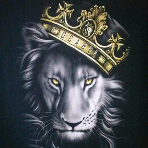 King Of The Jungle Lion Meaning, Latin Kings Gang, Lion Crown, Lion Lioness, Lion Sketch, Tattoo Lion, Lion Artwork, Lion Illustration, Lion And Lioness