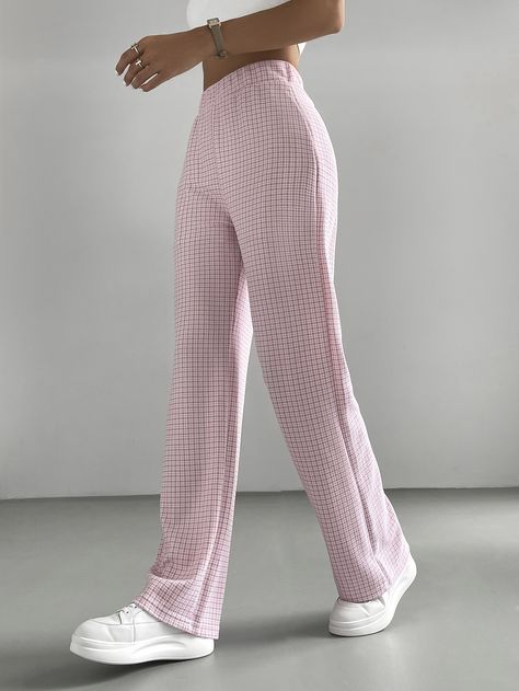 Plaid Two Piece Outfit, Pink Pj Pants, Two Piece Outfits Pants, Plaid Pants Outfit, Business Outfits Women, Everyday Fashion Outfits, Cute Pants, Printed Wide Leg Pants, High Waist Pants