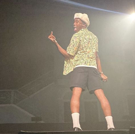 #tylerthecreator Rap Playlist, Tyler The Creator Wallpaper, Playlist Covers Photos, Photographie Portrait Inspiration, T Baby, Reaction Face, Mia 3, Funny Profile Pictures, Tyler The Creator