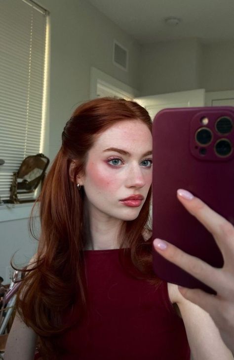 Dark Ginger Hair, Cheveux Oranges, Red Hair Inspo, Ginger Hair Color, Hair Color Auburn, Auburn Hair, Red Hair Color, Orange Hair, Hair Inspo Color