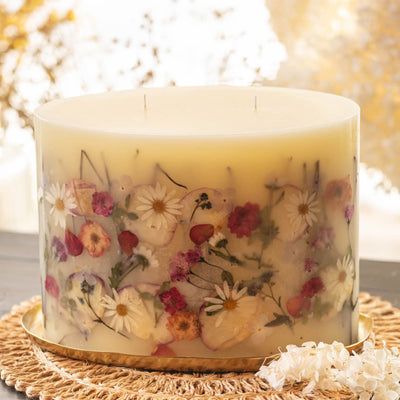 Violet Essential Oil, Botanical Candles, Volcano Candle, Botanical Candle, Lemon Blossoms, Birch Branches, Gold Candle, Fragrant Candles, Rings Luxury