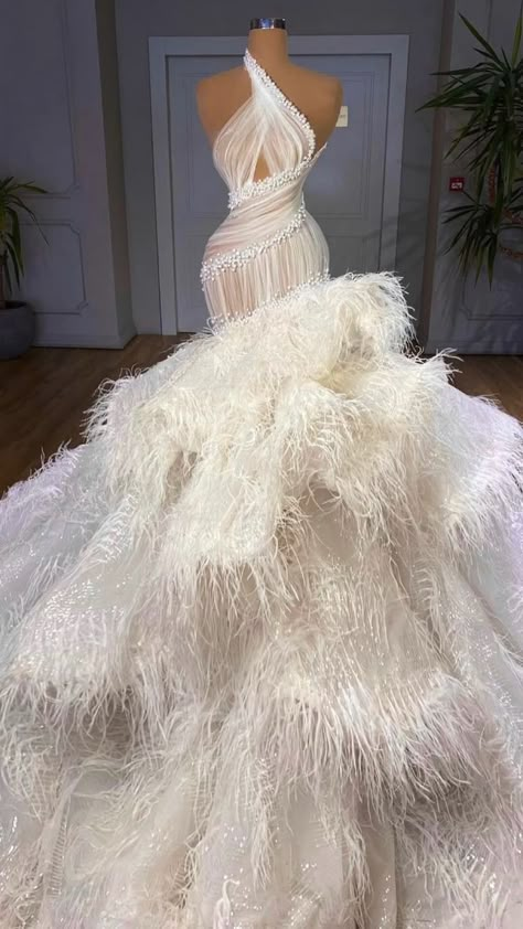 Wedding | Dream wedding ideas dresses, Wedding dress bustle, Fancy wedding dresses Wedding Dress Bustle, Fancy Wedding Dresses, Dream Wedding Ideas Dresses, Gala Dresses, Wedding Dress Sleeves, Glam Dresses, Wedding Dress Inspiration, Ball Gowns Wedding, Wedding Dresses Simple