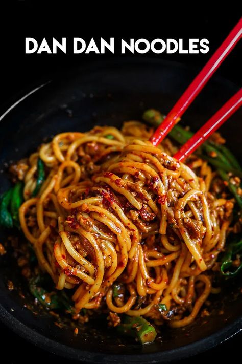 The BEST Dan Dan Mian Dan Dan Noodles Recipe & Video - Seonkyoung Longest Dan Dan Noodles Recipe, Burger Vegetarian, Sandwich Vegetarian, Recipe Sandwich, Dan Dan Noodles, Cake Pizza, Seonkyoung Longest, Chinese Food Recipes, Asian Noodle Recipes