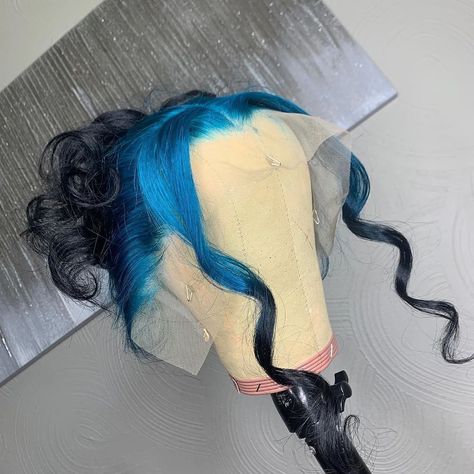 Hairriloves™ on Instagram: “What should we name her ?💙🖤| Would you rock this? | TAG A FRIEND WHO CAN PULL OFF THIS LOOK💞 FOLLOW @hairriloves @hairriloves  @hairriloves…” Lux Hair, Ombre Lace, Blue Wig, Hair Tape, Black Ombre, Straight Lace Front Wigs, Hair Shop, Peruvian Hair, Front Lace Wigs Human Hair