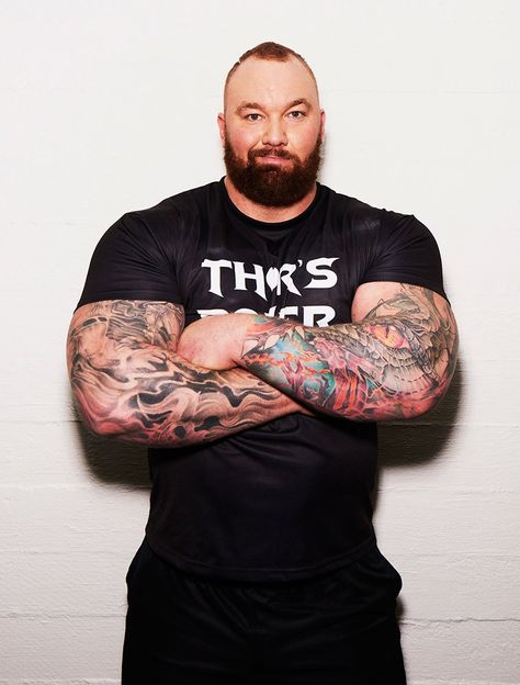 We trekked to Iceland to eat, lift, and chill with Hafthor Bjornsson for a day Hafþór Júlíus Björnsson, 남성 근육, Strongman Training, World's Strongest Man, Bear Man, 남자 몸, Beefy Men, Muscle Bear, Bear Men