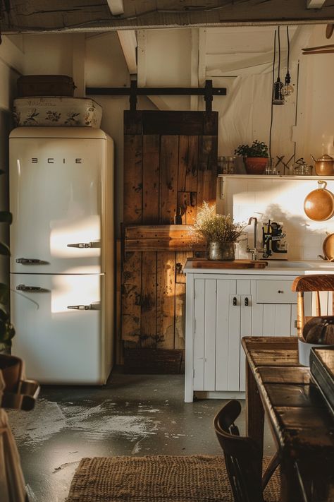 Get Inspired: Farmhouse Kitchen Picture Ideas - Quiet Minimal Old Western Kitchen, Old Time Farmhouse Kitchen, Country Western Kitchen, Cooking Kitchen Aesthetic, Kitchen Picture Ideas, Western Kitchen Ideas, Old Farm Kitchen, Farmhouse Kitchen Aesthetic, Old Farmhouse Aesthetic