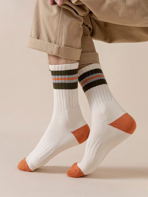 Sock Photography, Sock Fashion, Mens Striped Socks, Socks Photography, Mens Socks Fashion, Tennis Socks, Simple Saree Designs, Style Socks, Stance Socks