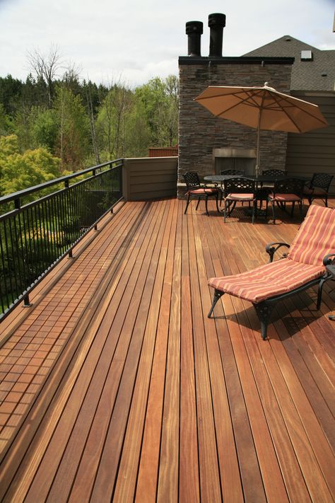 Cumaru hardwood decking. 1x4 on 1x4 sleepers. Dry deck underneath. Flexseal on plywood. Balcony Tiles, Second Floor Balcony, Decking Ideas, Timber Planks, Wood Decking, Deck Flooring, Terrace Floor, Real Hardwood Floors, Wood Shavings