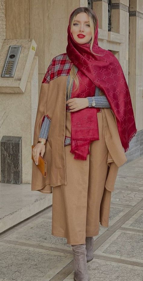 Manto Model, Dupatta Style, Iranian Fashion, Iranian Women Fashion, Hijab Style Casual, Iranian Women, Kurti Neck Designs, Fashion Tops Blouse, Muslim Fashion Outfits