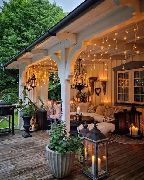 More ideas @... - Hippie Boho Style Outside Living, Outdoor Decor Backyard, Pergola Patio, Outdoor Patio Decor, Backyard Patio Designs, Ideas Halloween, Back Patio, Balcony Decor, Outdoor Oasis