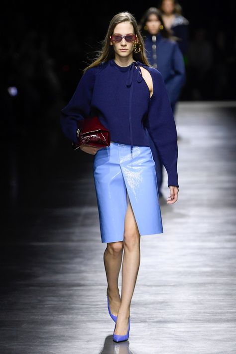 Eli Saab, Day Clothes, Denim Skirt Fashion, Fashion Week 2024, Gucci Spring, Fashion Chanel, Couture Outfits, Runway Trends, Spring Summer 2024