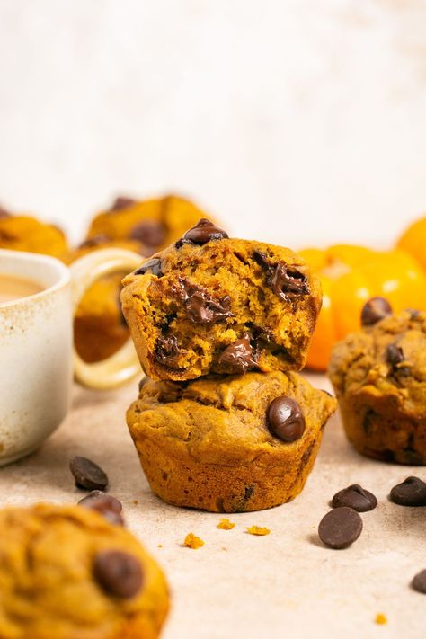 Healthy Pumpkin Banana Muffins Recipe (Gluten-Free) Pumpkin Banana Muffins, Banana Muffins Recipe, Gluten Free Pumpkin Muffins, Banana Muffin Recipe, Pumpkin Banana, Flax Seed Recipes, Gluten Free Pumpkin, Healthy Pumpkin, Pumpkin Muffins