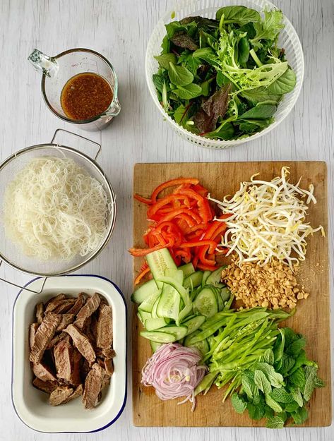 Feed a crowd Thai Beef Salad Thai Beef Salad With Noodles, Easy Thai Beef Salad Recipe, Beef Salad Thai, Vietnamese Beef Salad, Beef Salad Recipes, Thai Beef Noodle Salad, Thai Barbecue, Beef Noodle Salad, Thai Steak Salad