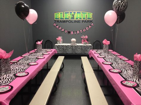 Girls Party Room at Elevate Trampoline Park in McKinney Texas! Trampoline Birthday Party Ideas, Trampoline Party Favors, Trampoline Park Party, Trampoline Birthday Party, Trampoline Jump, Bounce House Birthday, Birthday Party Locations, Trampoline Party, Number Birthday Cakes