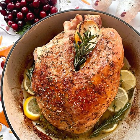 Dutch Oven Turkey Breast is the perfect alternative to roasting a whole turkey during the holidays. It's moist, tender, and loaded with flavor from the dry rub brine, fresh herbs, and juicy lemons! Dutch Oven Turkey Breast, Dutch Oven Turkey, Oven Turkey, Turkey Roasting, Cooking Turkey Breast, Oven Roasted Turkey, Turkey Breast Recipe, Whole Turkey, Roast Turkey Breast