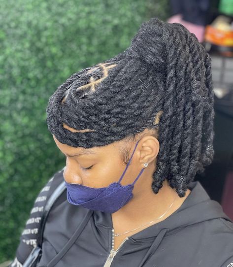 Loc Knot Ponytail, Loc Twists, Dreadlocks Hairstyle, Locks Hairstyles, Dreadlock Maintenance, Dreads Styles For Women, Loc Updo, Protective Style Braids, Knot Ponytail