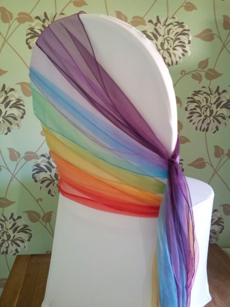 Rainbow chair ties... Wedding Rainbow Theme, Rainbow Wedding Decorations, Rainbow Chair, Rainbow Wedding Theme, Rainbow Chairs, Reception Chairs, Chair Sash, Chair Decor, Chair Covers Wedding