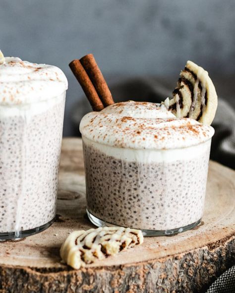 Cinnamon Roll Chia Pudding - The Delicious plate Pudding Recept, Monday Breakfast, Chia Pudding Recipes Healthy, Banana Chia Pudding, Vanilla Chia Pudding, Chia Recipe, Coconut Chia Pudding, Coconut Chia, Chia Seed Recipes