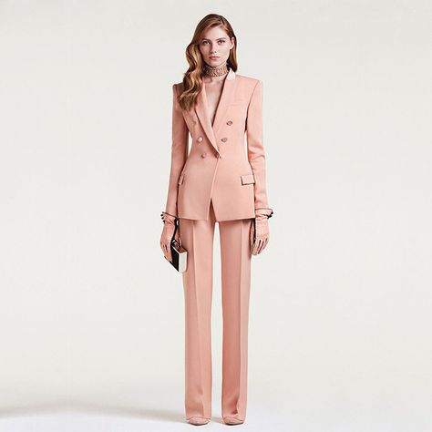 Female Office, Tuxedo Women, Slim Fit Blazers, Pantsuits For Women, Pants Suit, Suit Style, Office Business, Business Suit, Looks Chic