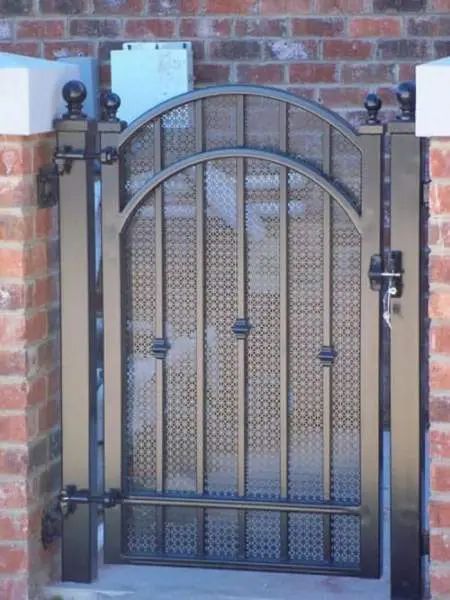 15 Best Steel Gate Designs For Home With Pictures Privacy Gates, Tor Design, Pintu Interior, درج السلم, Metal Garden Gates, Iron Garden Gates, Desain Pantry, Side Gates, Steel Gate Design