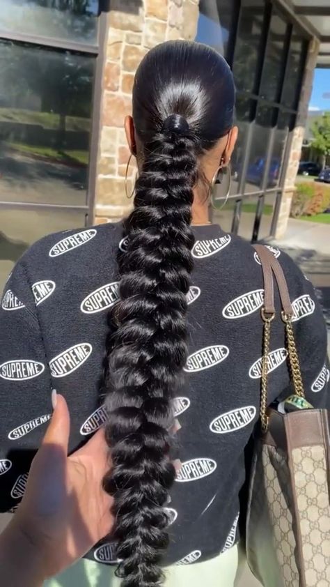 Ponytails For Black Women, Braided Ponytail Black Hair, Sleek Braided Ponytail, Styles For Medium Length Hair, Weave Ponytail Hairstyles, Sleek Ponytail Hairstyles, Weave Ponytail, Cute Ponytails, Black Ponytail Hairstyles