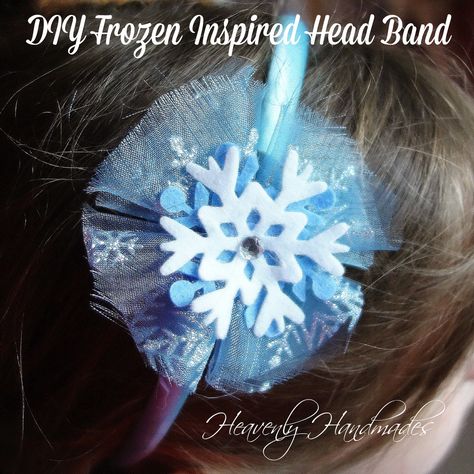 Heavenly Handmades: DIY Elsa from Frozen inspired head band Girl Bows Diy, Elsa Headband, Frozen Bows, Elsa Birthday Party, Elsa From Frozen, Frozen Hair, Hair Clips Diy, Disney Elsa, Frozen Inspired