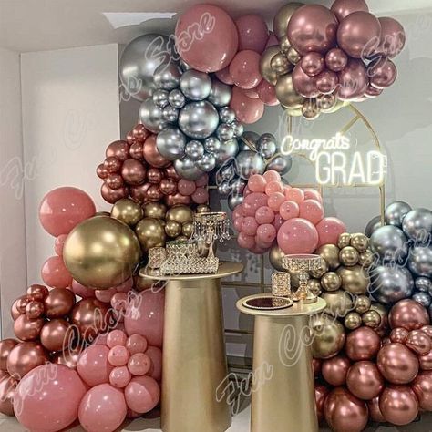 Rose Gold Balloon Garland, Event Backdrops, Gold Balloon Garland, Balloons Galore, Birthday Room Decorations, Background Baby, Birthday Party Background, Garland Backdrops, Balloon Chain