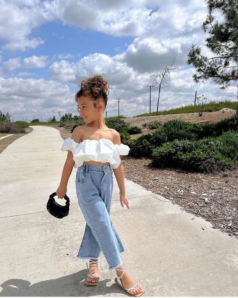 Kid Models Outfits, Cute Little Kid Outfits Girl Style, Girls Outfit Ideas Kids, Summer Outfits Babygirl, Kids Ootd Girl, Kids Style Girls Fashion, Kids Outfit Girl, Kid Outfits Girl, Toddler Fashion Girl