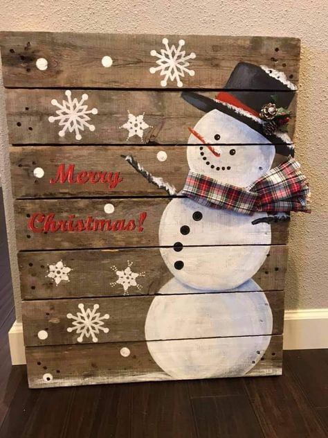 Christmas Decor Using Pallets, Pine Cone Christmas Tree Diy Craft Ideas, Christmas Pallet Painting, Christmas Pallet Decorations, Christmas Pallet Crafts, Pallet Christmas Projects, Christmas Pallet Ideas, Christmas Pallet Signs, Pallet Snowman