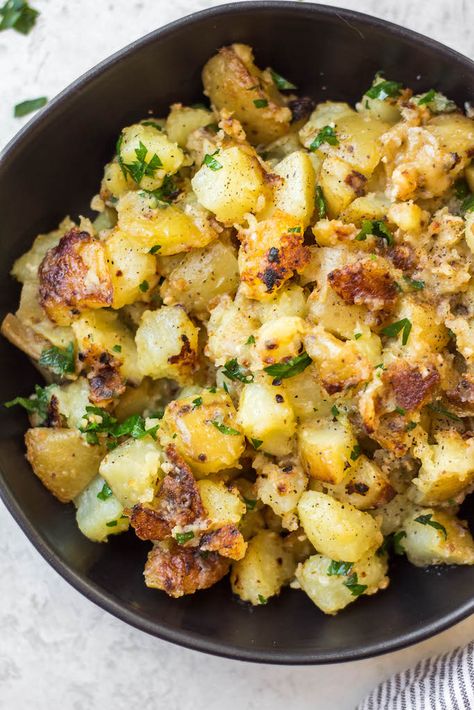 Warba Potatoes Recipe, Brabant Potatoes, Parboiled Potatoes, Hearty Recipes, Breakfast Potato Casserole, Best Side Dish, Bbq Summer, Gluten Free Sides, Potato Sides