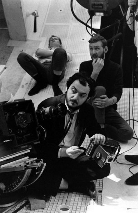 Set of 2001 Stanley Kubrick Quotes, Stanley Kubrick Photography, Kubrick Photography, Stanley Kubrick Movies, Holding A Camera, A Clockwork Orange, A Space Odyssey, 2001 A Space Odyssey, Fritz Lang