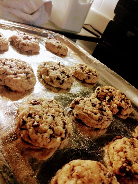 Make and share this Otis Spunkmeyer's Chocolate Chip Cookies recipe from Genius Kitchen. Otis Spunkmeyer Cookies Copycat, Otis Spunkmeyer Cookies, Double Chocolate Chip Cookie Recipe, Chocolate Chip Cookies Recipe, Double Chocolate Chip Cookies, Crispy Cookies, Chocolate Chip Cookie Recipe, Chip Cookie Recipe, Zebra Stripes