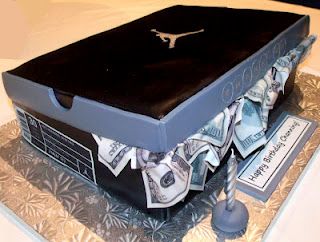 Air Jordan shoe box cake! So cool! Jordan Shoe Box, Shoe Box Cake, Jordan Cake, Jordan Shoe, Shoe Cake, Preteen Clothing, Mini Tortillas, Air Air, Curvy Petite Fashion