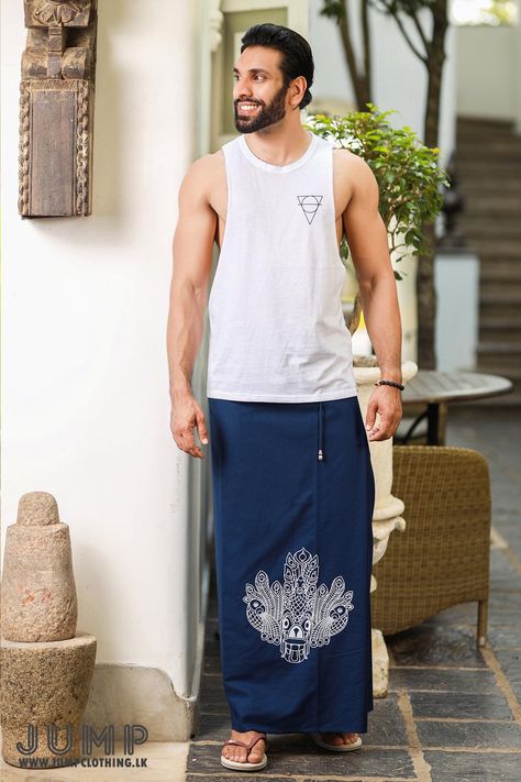 Men's Skirts, Boho Men Style, Ballerina Silhouette, Tank Tops For Men, Khadi Saree, Boho Men, Mens Fashion Simple, Indian Men Fashion, Gents Fashion