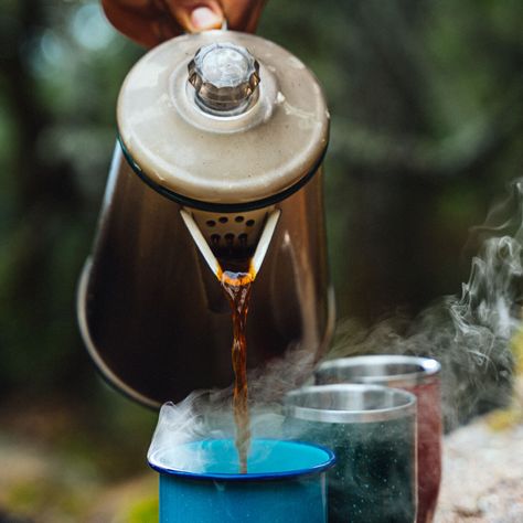 Camping Food Hacks, Campfire Coffee, Camping Hacks Food, Campfire Food, Fancy Coffee, Camp Cooking, Cup Of Joe, Camping Food, Camping Meals