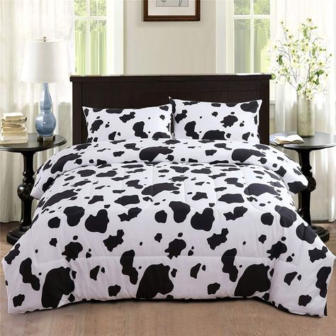 Cow Print Bedding Comforter Set Queen Size LINK: #homedecor #interiordesign #home #design #decor #affiliatelink #rugs #curtains #bedspreads #pillows #decorfurniture Cama Queen Size, Aesthetic Bedroom Decor, Plaid Bedding, White Comforter, White Cow, Print Comforter, Queen Comforter Sets, Bed Sets, Bedspread Set