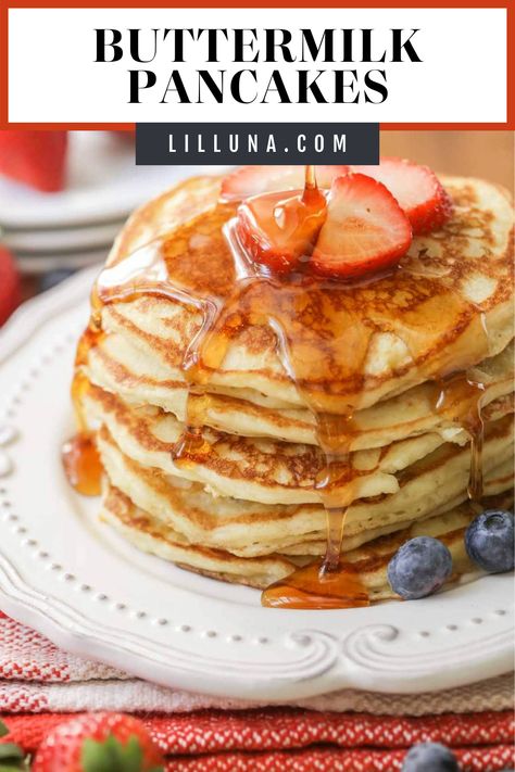 Tender homemade buttermilk pancakes turn out light and fluffy every time. These golden beauties are impossible to resist! #buttermilkpancakes #homemadebuttermilkpancakes #homemadepancakes #buttermilk #pancakes Homemade Buttermilk Pancakes, Classic Pancake Recipe, Freeze Pancakes, Buttermilk Pancake, Buttermilk Pancakes Fluffy, Pancake Recipe Buttermilk, Pancakes From Scratch, Buttermilk Recipes, Homemade Buttermilk