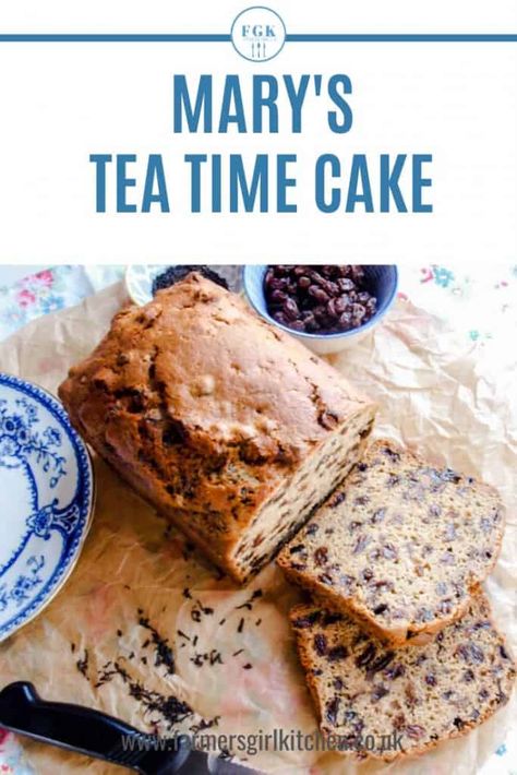 Mary Berry Recipes Baking, Fruit Loaf Recipe, Mary Berry Cakes, Sweet Sauce Recipes, Fruit Cake Recipe Easy, Fruit Loaf, Tea Loaf, Easy Cakes, Mary Berry Recipe