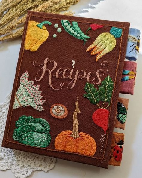 Embroidered Recipe Book, Cute Recipe Book Ideas Cover, Embroidery Book Cover Ideas, Custom Recipe Book, Recipe Journal Cover, Embroidered Recipe, Embroidered Book Cover, Embroidery Book Cover, Bible Embroidery