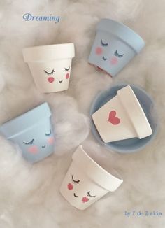 Kaktus Dan Sukulen, Diy Keramik, Flower Pot Art, Diy Flores, Plant Pot Diy, Painted Pots Diy, Fleurs Diy, Painted Plant Pots, Flower Pot Crafts