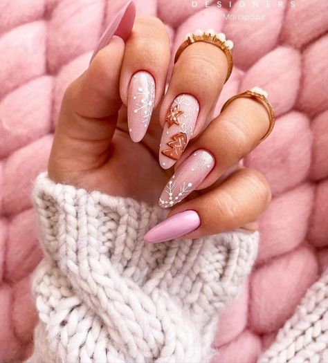 Cute Pink Nails, Sunflower Nails, Gold Glitter Nails, Pink Ombre Nails, Hot Pink Nails, Green Nail Designs, Pink Winter, Seasonal Nails, Striped Nails