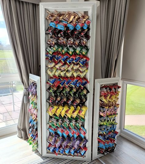 Diy Chip Display, Chip Display For Party, Wedding Table Snacks, Snack Wall, Chip Wall, Sneaker Party, Chip Display, Party Rental Ideas, Candy Wall