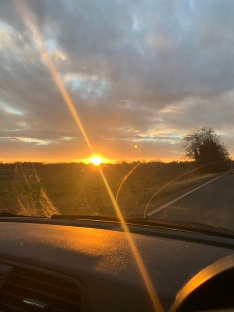 Morning Sunrise Snaps, Early Morning Car Snap, Early Morning Snaps, Morning Drive Aesthetic, Morning Snap, Early Morning Sky, Morning Drive, Foto Cowgirl, Monday Vibes