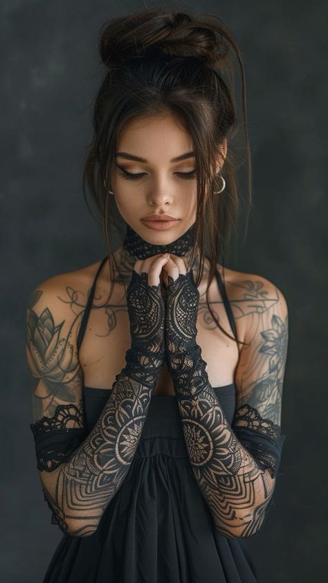 Tattoo Woman Photoshoot, Nordic Women Tattoo, Tattoo Artist Female, Tattooed Woman Models, Goth Pinup Tattoo, Tattoo Model Photography, Goth Women Tattoos, Hot Tattoos Ideas Female, Tattoos Ideas Female