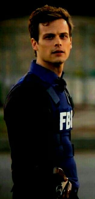 Reid in his FBI vest ❤ Spencer Reid Fbi Vest, Fbi Vest, Dr Reid, Dr Spencer Reid, The Quiet Ones, Crimal Minds, Matthew Gray, Colin Firth, Matthew Gray Gubler