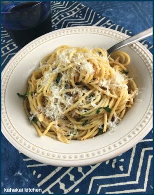 Anchovy Spaghetti Recipe, Garlic Anchovy Pasta, Pasta Sauce With Anchovies, Pasta Anchovies Garlic, Spaghetti With Anchovies, Pasta And Anchovies, Anchovie Pasta Recipes, Recipes With Anchovy Paste, Anchovies Pasta Recipes